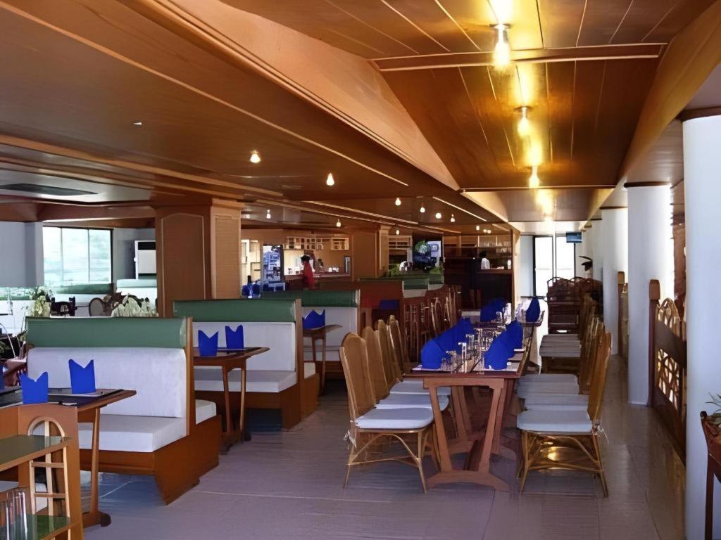 Pailyn Hotel Сукхотхай Екстер'єр фото